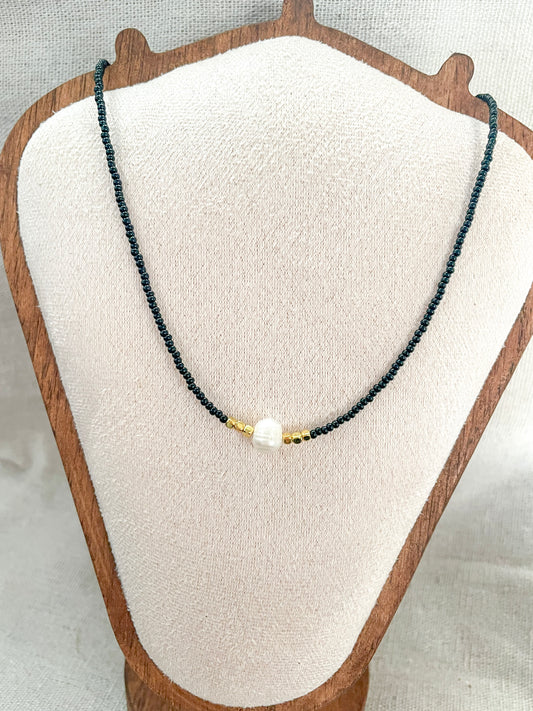 Lacey Pearl Necklace