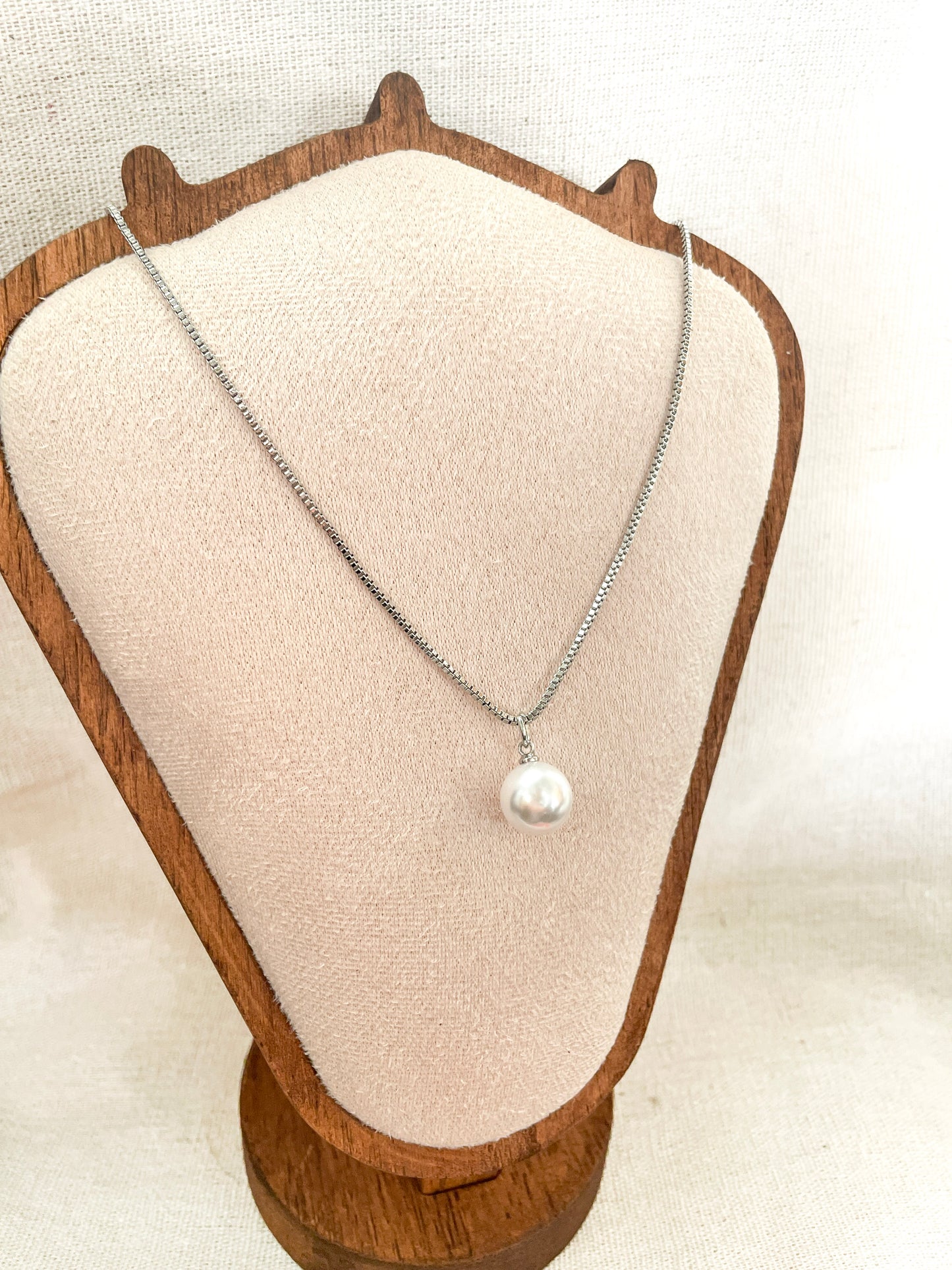 Jolene Pearl Necklace